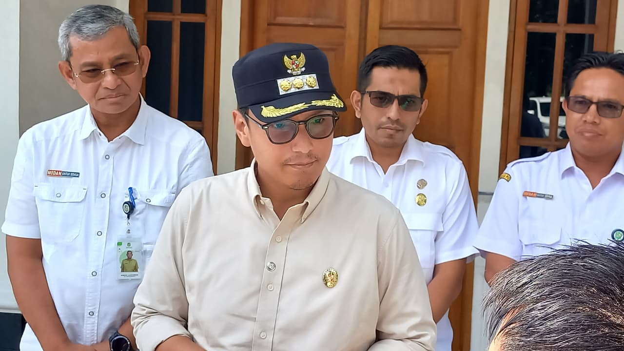 Warga Medan Tertahan di Penampungan Imigran Myanmar, Mendapat Perhatian Rico Waas