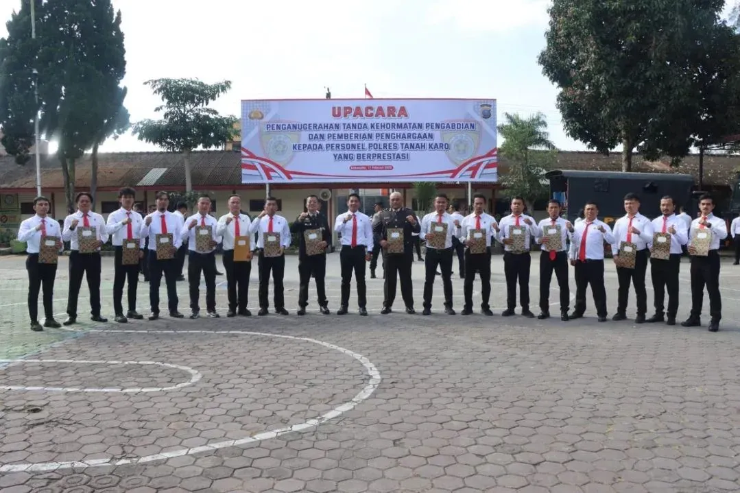 17 Personel Polres Tanah Karo Terima Penghargaan Ungkap 7 Kasus Pembunuhan