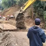 Hujan Deras, Akses Jalan Desa Batu Nagodang Siatas Kembali Putus, Pemkab Humbahas Tanggap Cepat