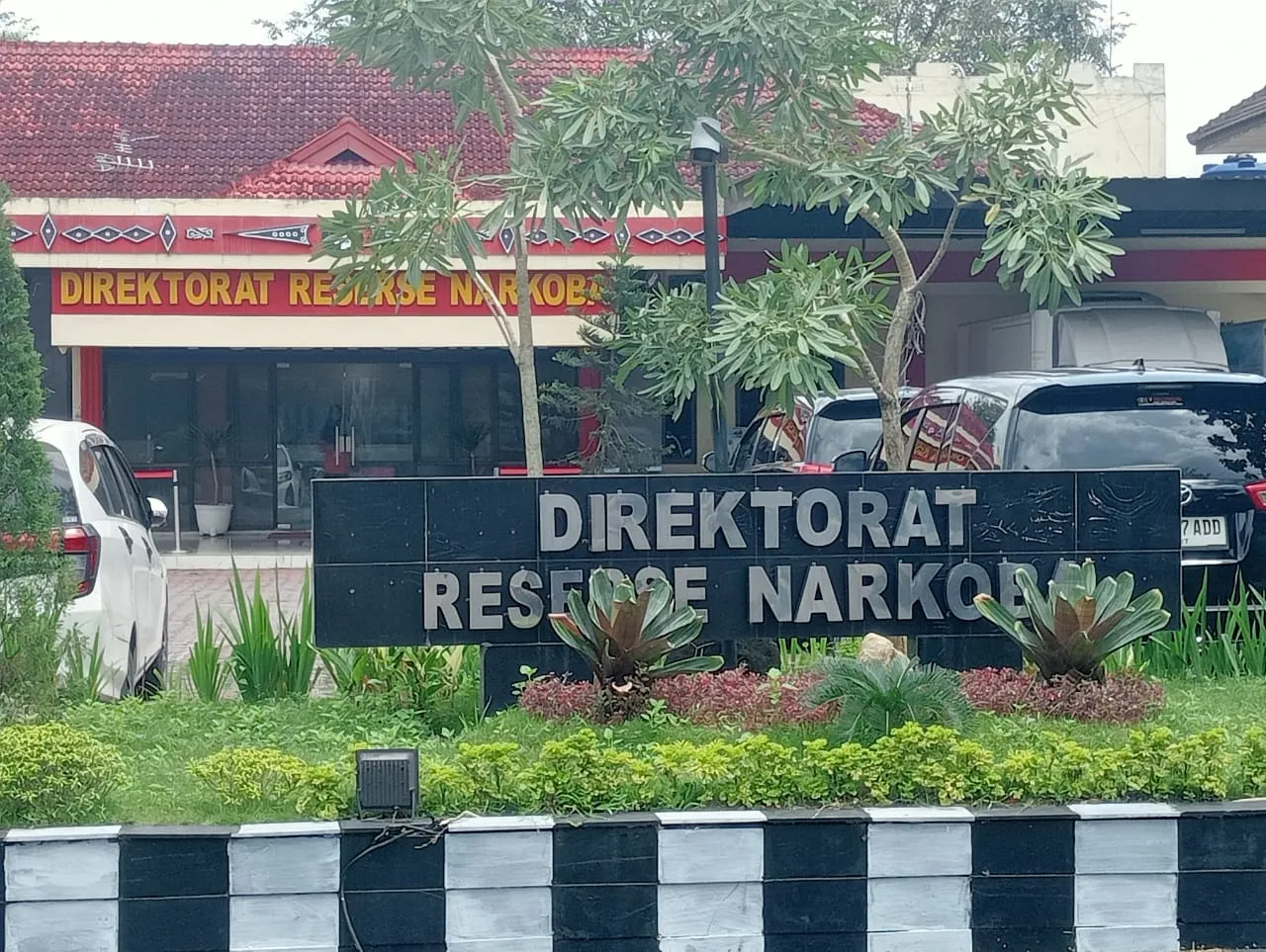 Polda Sumut Tangkap 2 orang Seludupkan 8 Kg Sabu Modus Masukkan dalam Kotak Kue