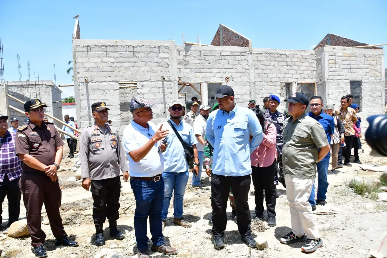 Gubsu Tinjau Huntara dan Huntap Tapteng, Siap Dihuni Jelang Idulfitri