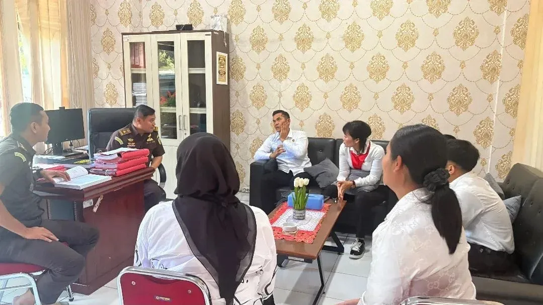 Satres PPA & PPO Polres Tanah Karo Silaturahmi di Kejari Karo