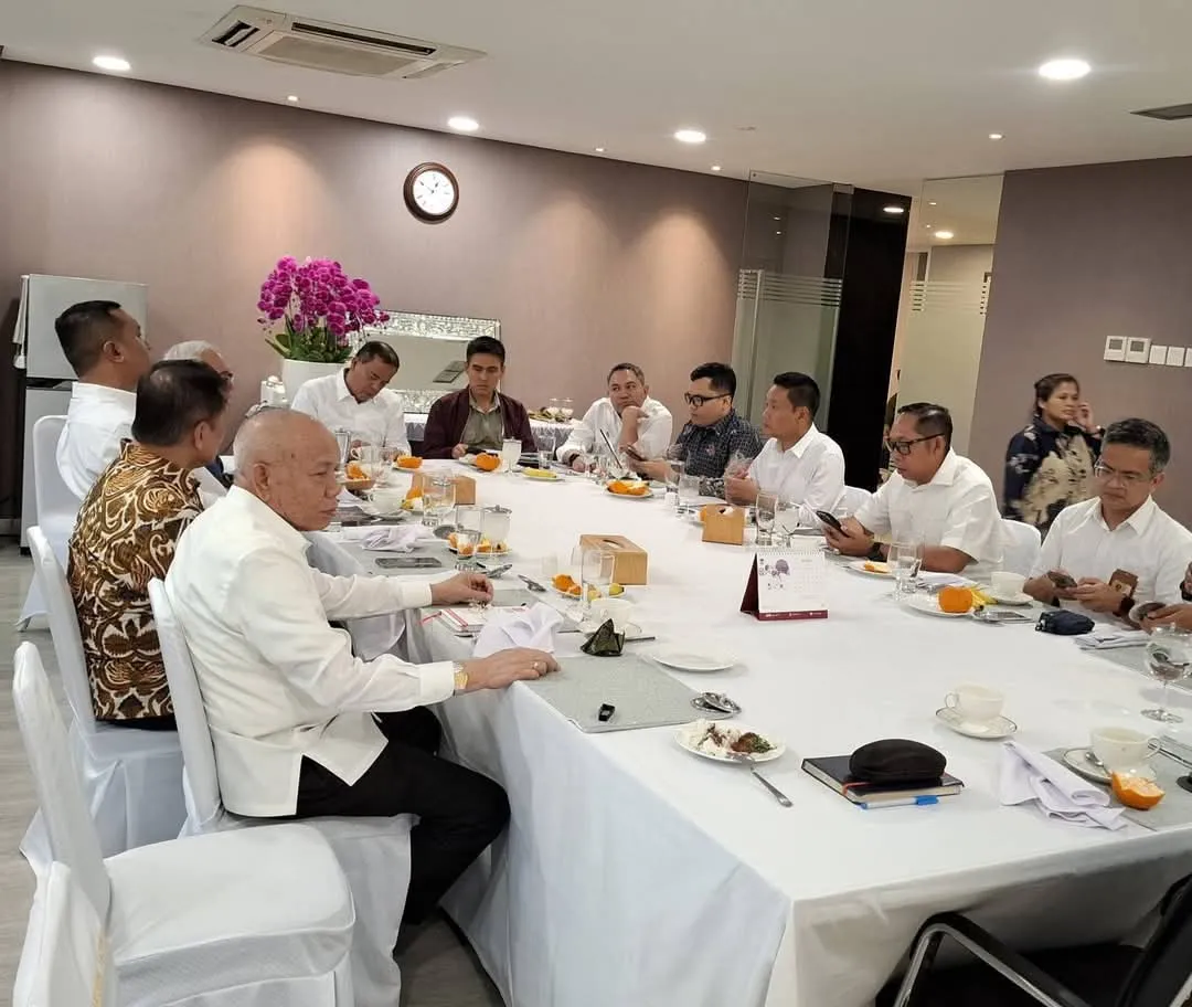 Bupati Humbahas Bahas Pengembangan Pertanian Berbasis Artificial Intelligence