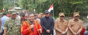 KASAD Maruli Simanjuntak Resmikan Jembatan Bailey di Boronadu Nisel