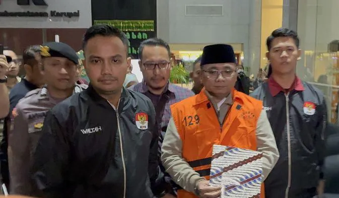 KPK Tahan Eks Menag Yaqut Usai Diperiksa sebagai Tersangka Kasus Kuota Haji