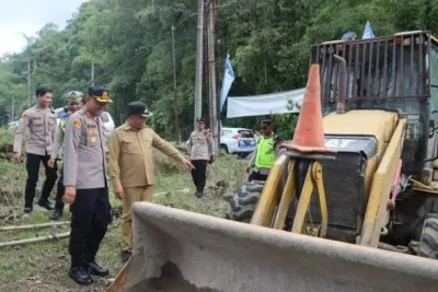 Cegah Gangguan Arus Mudik, Forkopimda Karo Cek Alat Berat Siaga di Jalur Medan – Berastagi