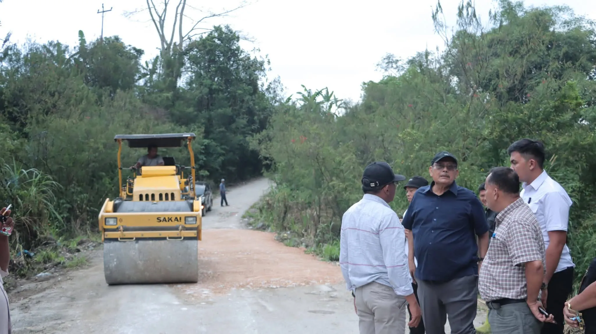 Bupati Dairi Monitoring Perbaikan Jalan Sp Siboras – Dolok Tolong Link 054 Sumbul