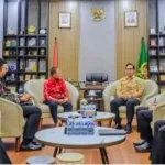 Rico Waas Tekankan Peran Apoteker dalam Perawatan dan Edukasi Obat kepada Masyarakat