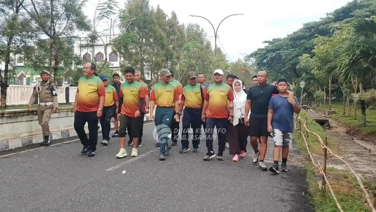Bupati Asahan Lepas 1.200 Peserta Asahan Berlebaran Fun Run 5K, “Bakar Kalori Rendangmu di Sini!”