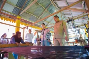 Kain Songket Batubara Dikenal hingga Mancanegara