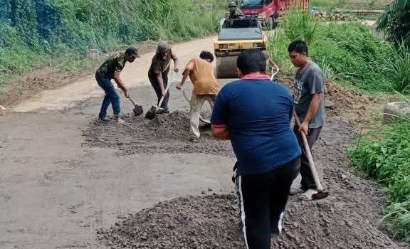 Bupati Karo Gerak Cepat Tangani Jalan Amblas di Kawasan LMD Kutabangun