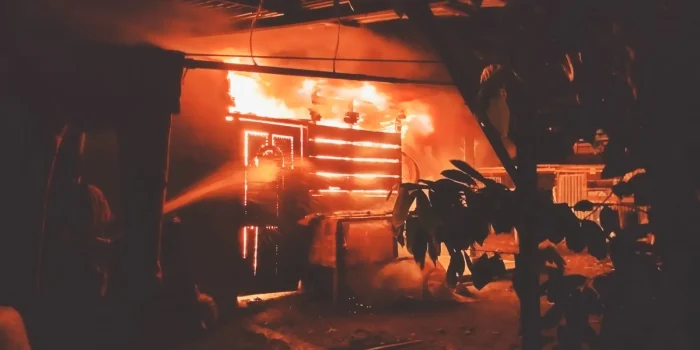 Rumah Pendeta GKII di Perbulan Terbakar, Gedung Gereja Ikut Terdampak