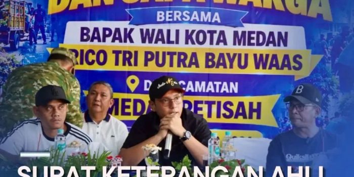 Wali Kota Medan Rico Tri Putra Bayu Waas dalam kegiatan Sapa Warga.
